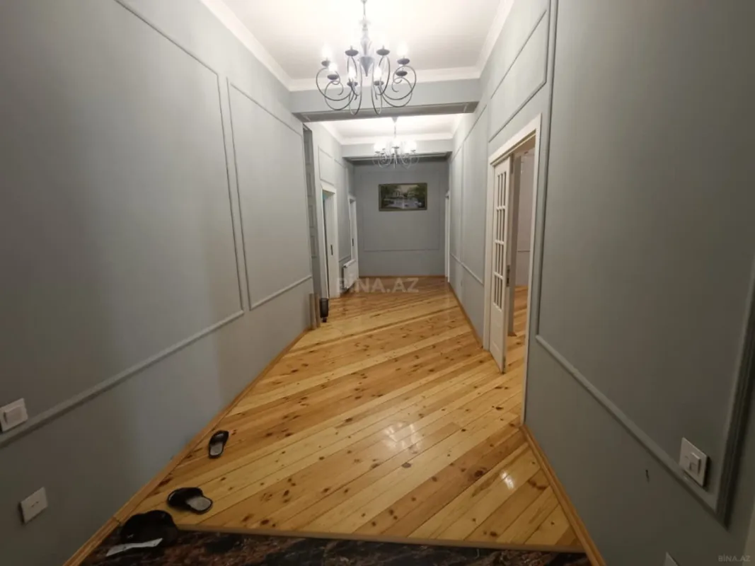 Kirayə verilir 3 otaqlı ofis 150 m²