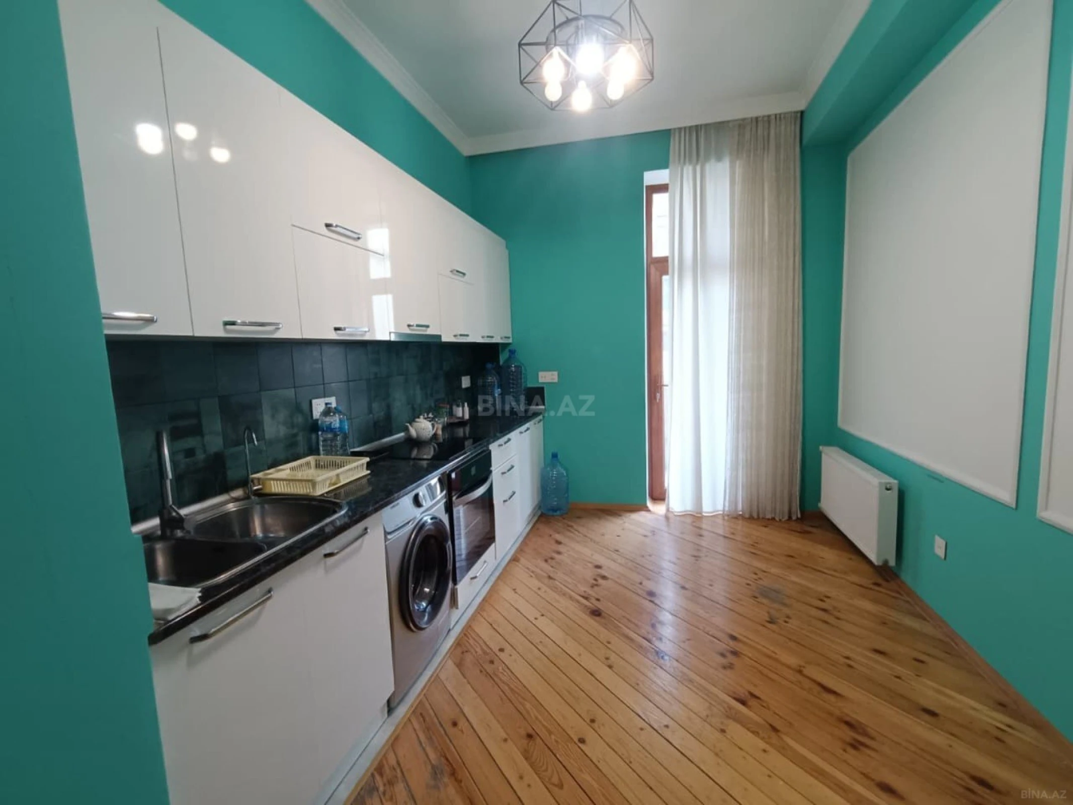 Kirayə verilir 3 otaqlı ofis 150 m²