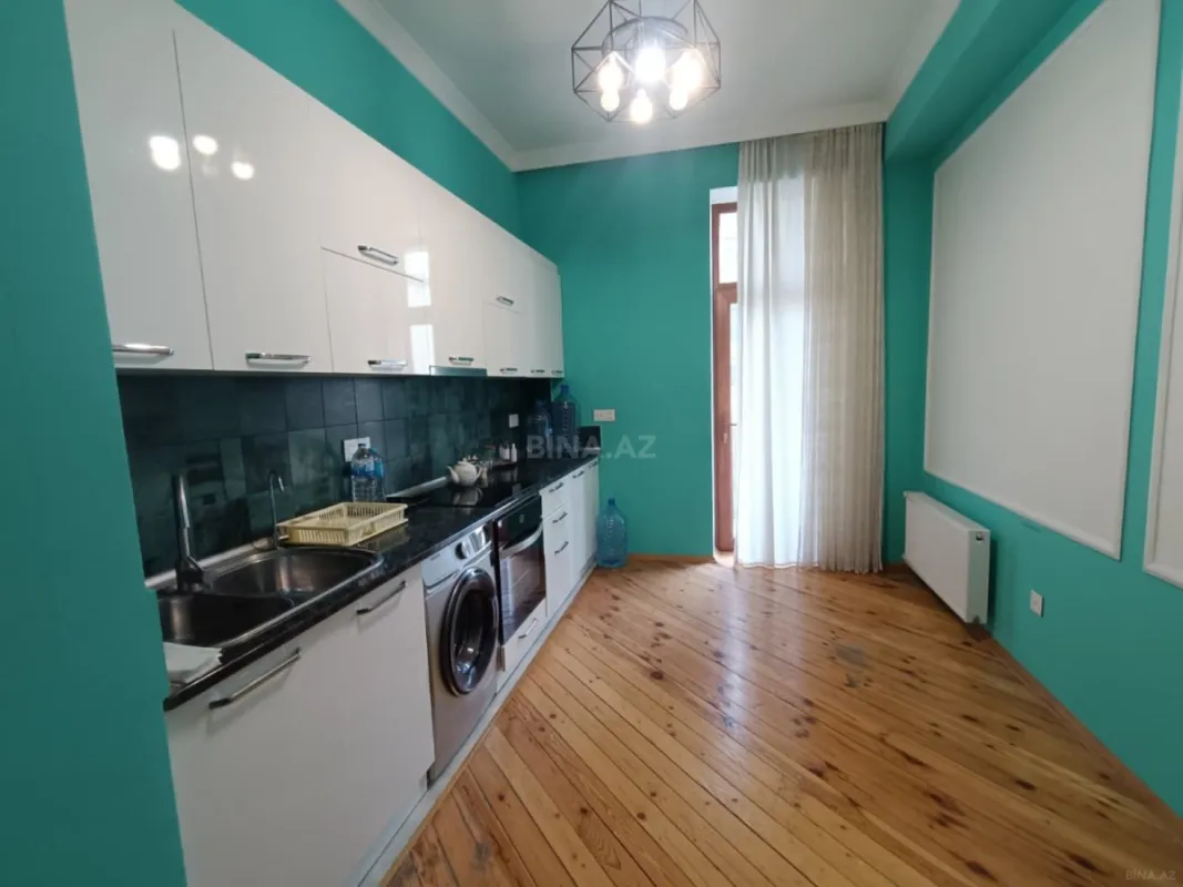 Kirayə verilir 3 otaqlı ofis 150 m²