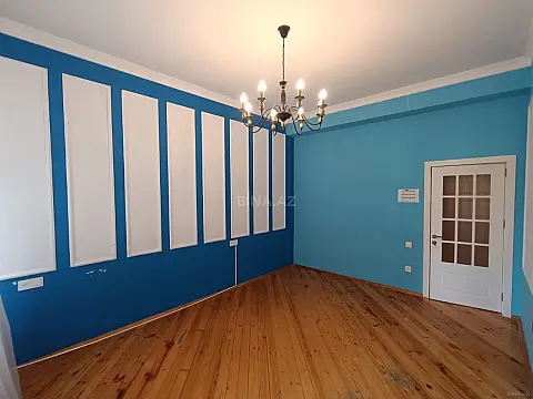 Kirayə verilir 3 otaqlı ofis 150 m²