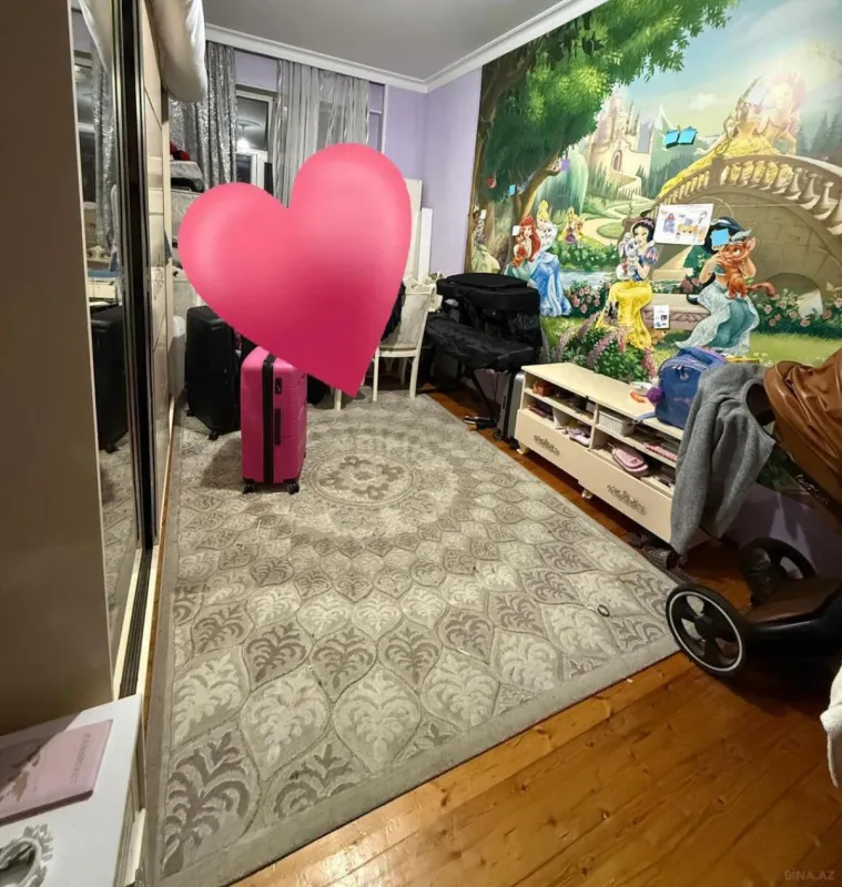 Satılır 2 otaqlı mənzil 67 m²