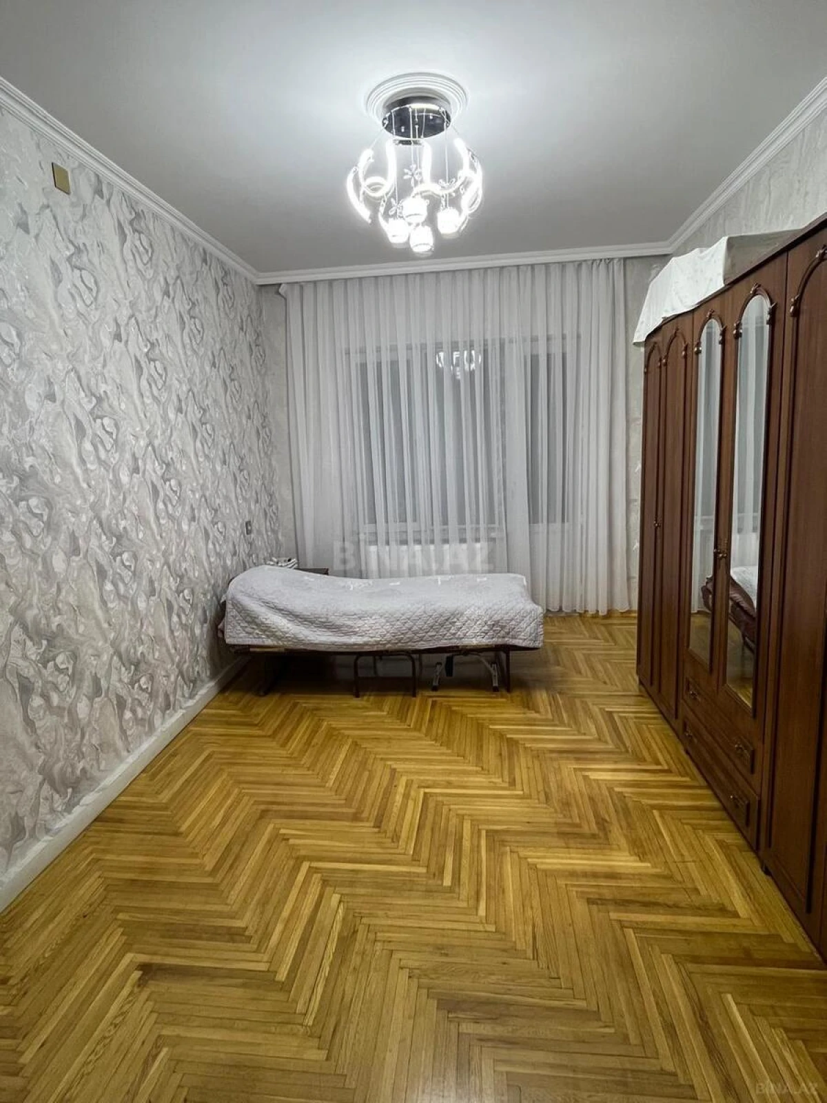 Satılır 3 otaqlı mənzil 90 m²