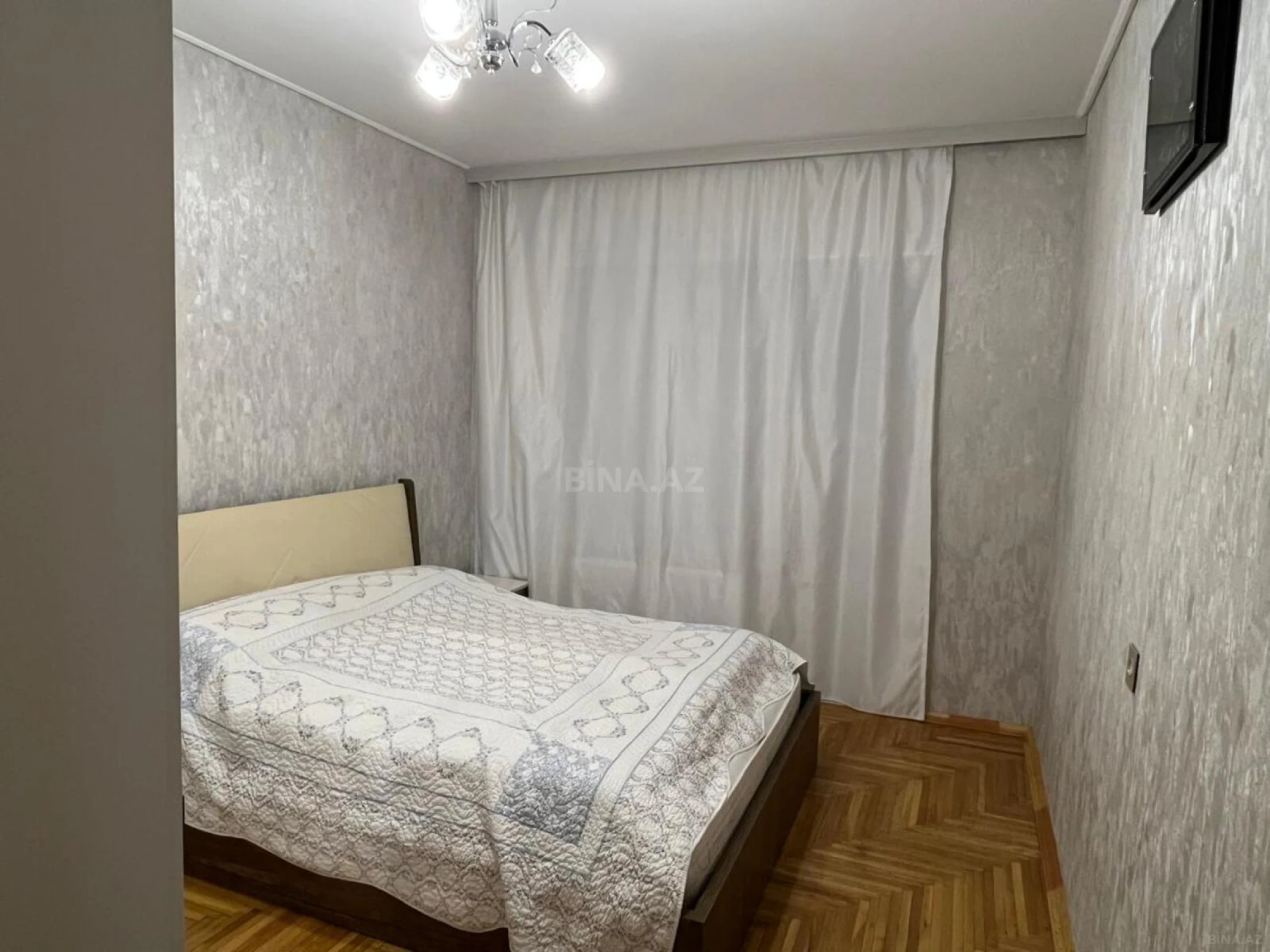 Satılır 3 otaqlı mənzil 90 m²