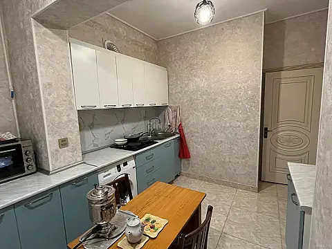 Satılır 3 otaqlı mənzil 90 m²