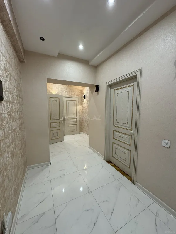 Kirayə verilir 3 otaqlı mənzil 95 m²