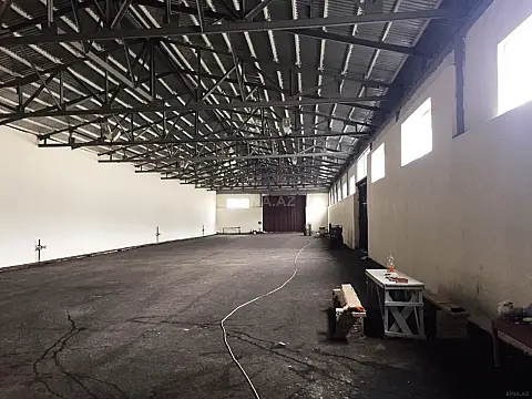 Kirayə verilir obyekt 750 m²