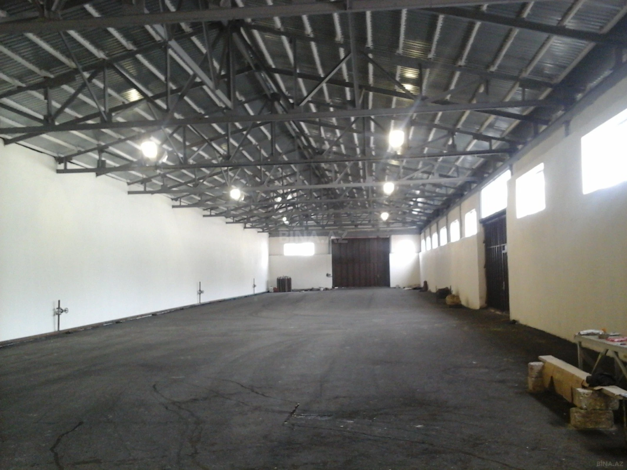 Kirayə verilir obyekt 750 m²