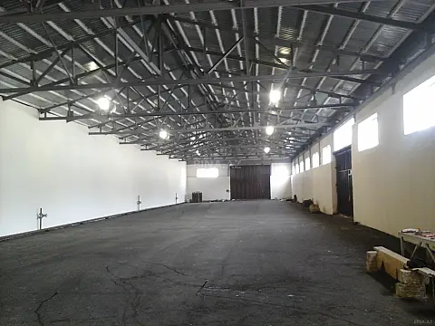 Kirayə verilir obyekt 750 m²