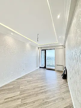 Satılır 3 otaqlı mənzil 136 m²