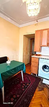 Satılır 3 otaqlı mənzil 85 m²