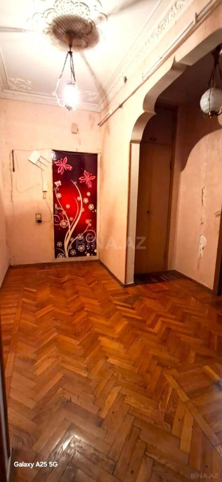 Satılır 3 otaqlı mənzil 85 m²