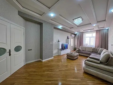 Satılır 3 otaqlı mənzil 127 m² — Bakı, Həzi Aslanov qəs. 3 otaq 127.00 m²