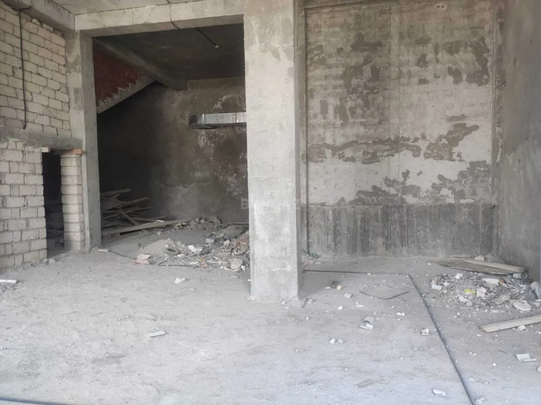 Kirayə verilir obyekt 113.3 m²