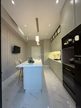 Satılır 3 otaqlı mənzil 113 m²
