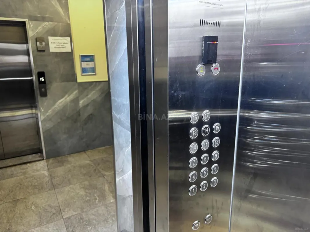 Satılır 4 otaqlı mənzil 186 m²