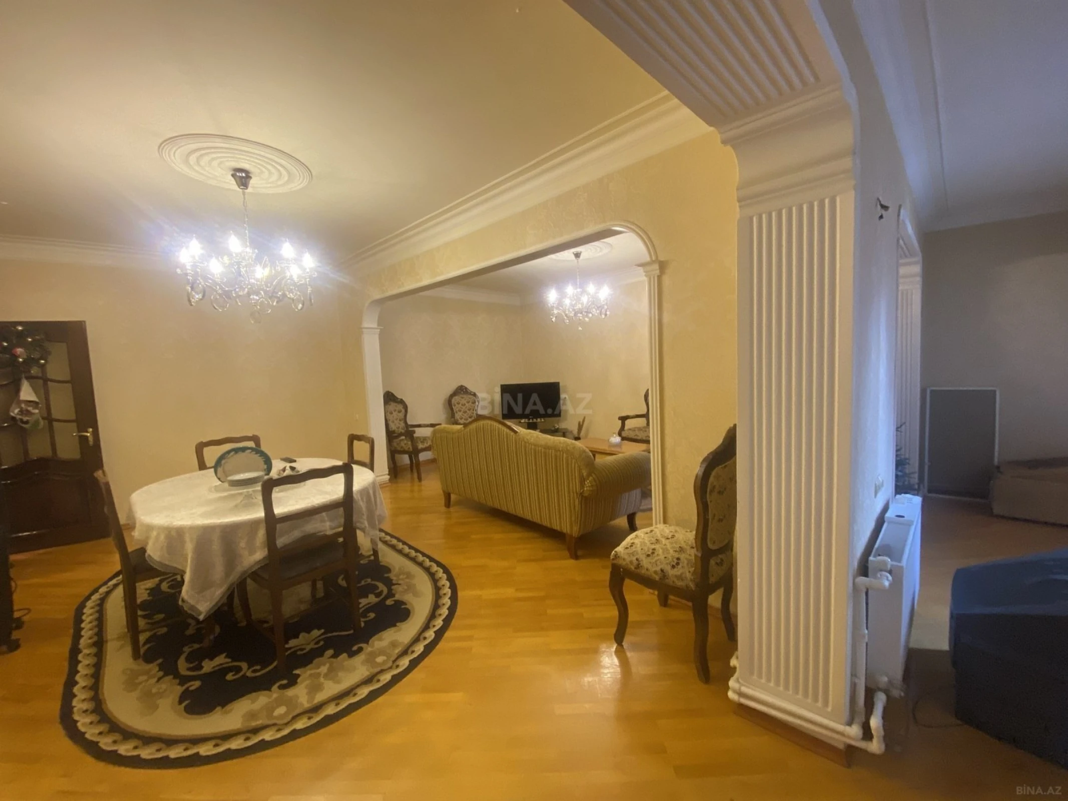 Satılır 5 otaqlı mənzil 110 m²