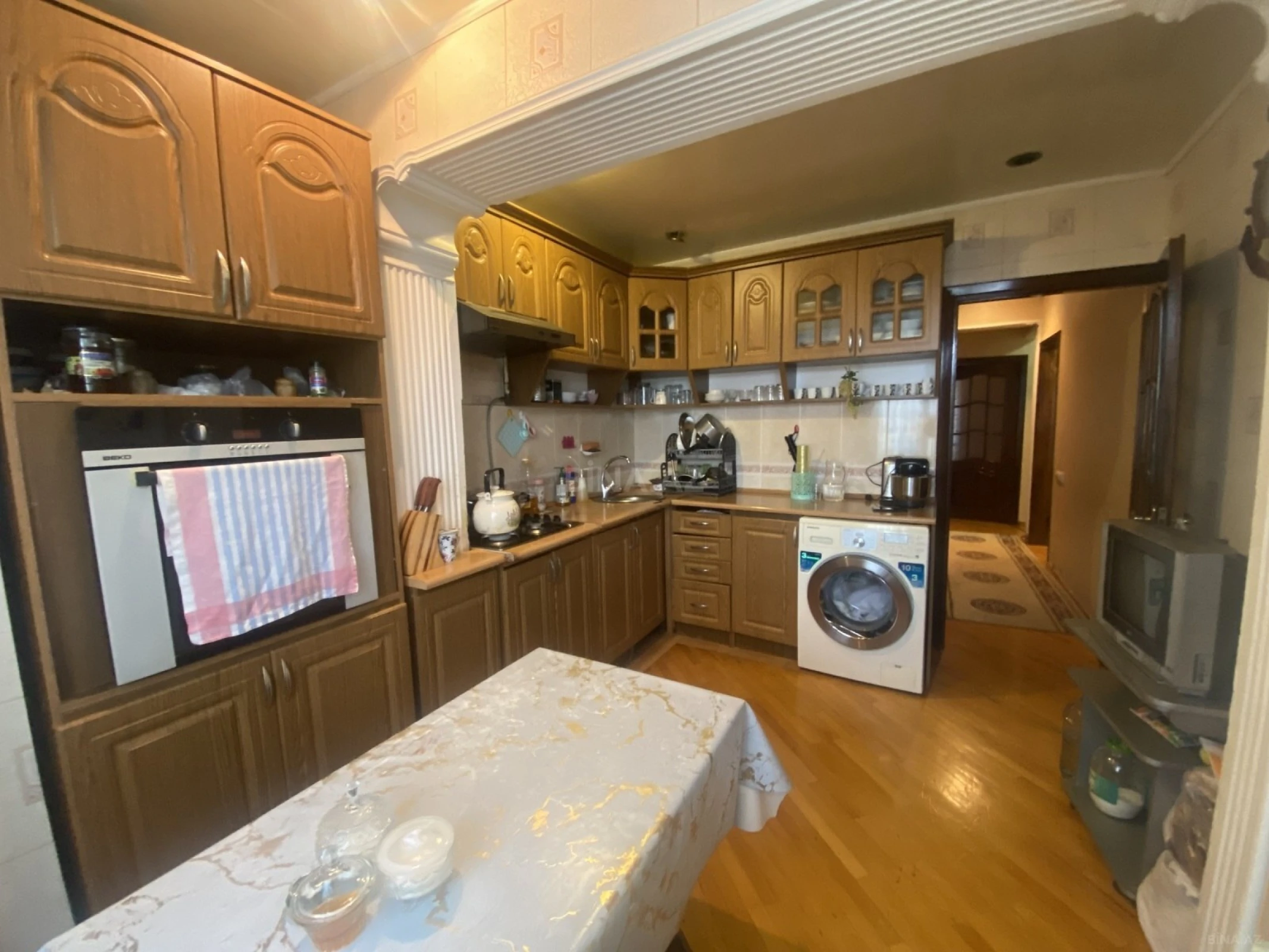 Satılır 5 otaqlı mənzil 110 m²