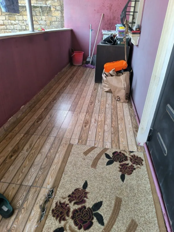 Satılır 7 otaqlı həyət evi 210 m²