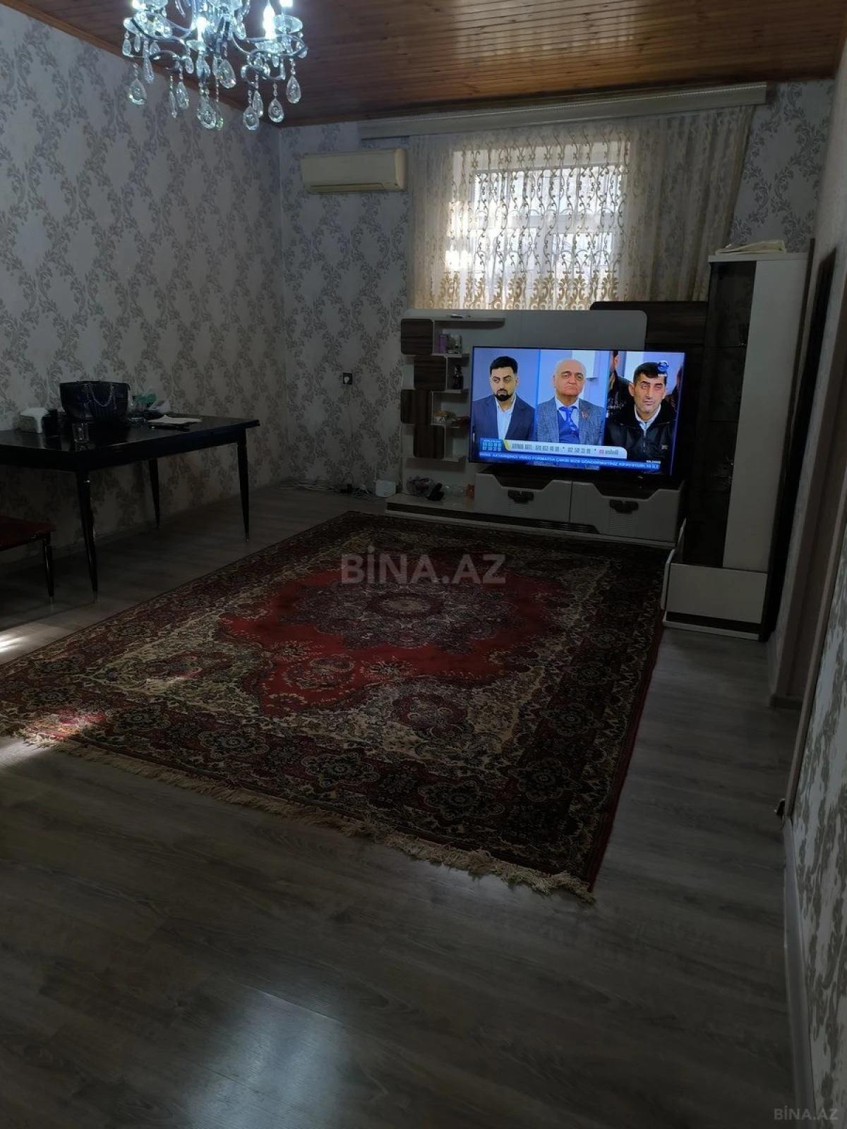 Satılır 7 otaqlı həyət evi 210 m²