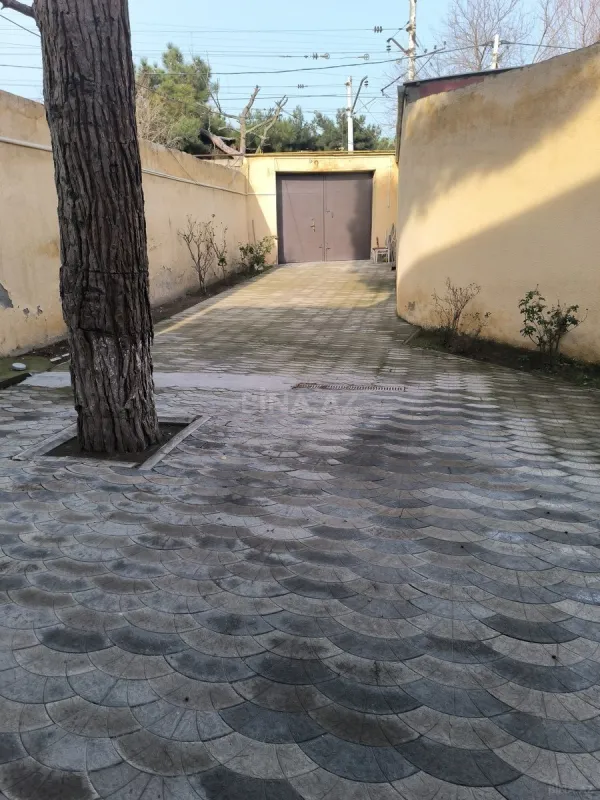 Satılır 7 otaqlı həyət evi 210 m²