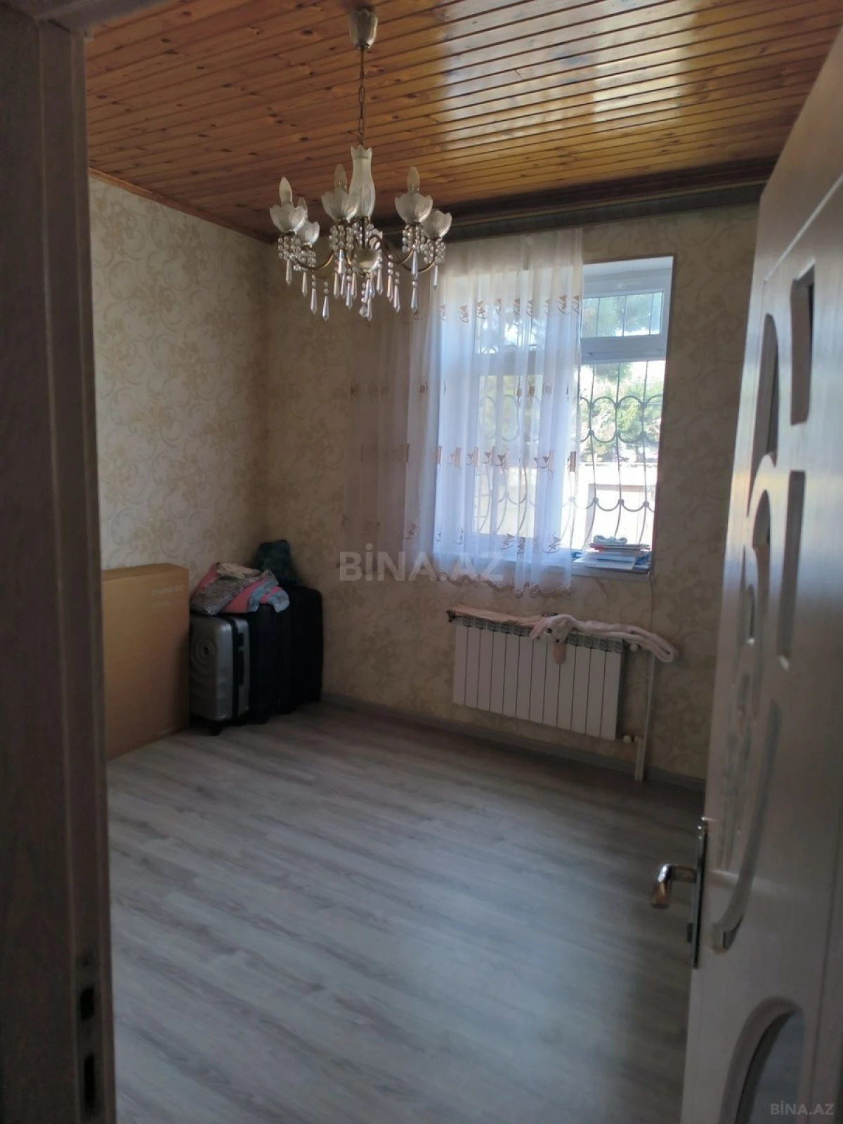 Satılır 7 otaqlı həyət evi 210 m²
