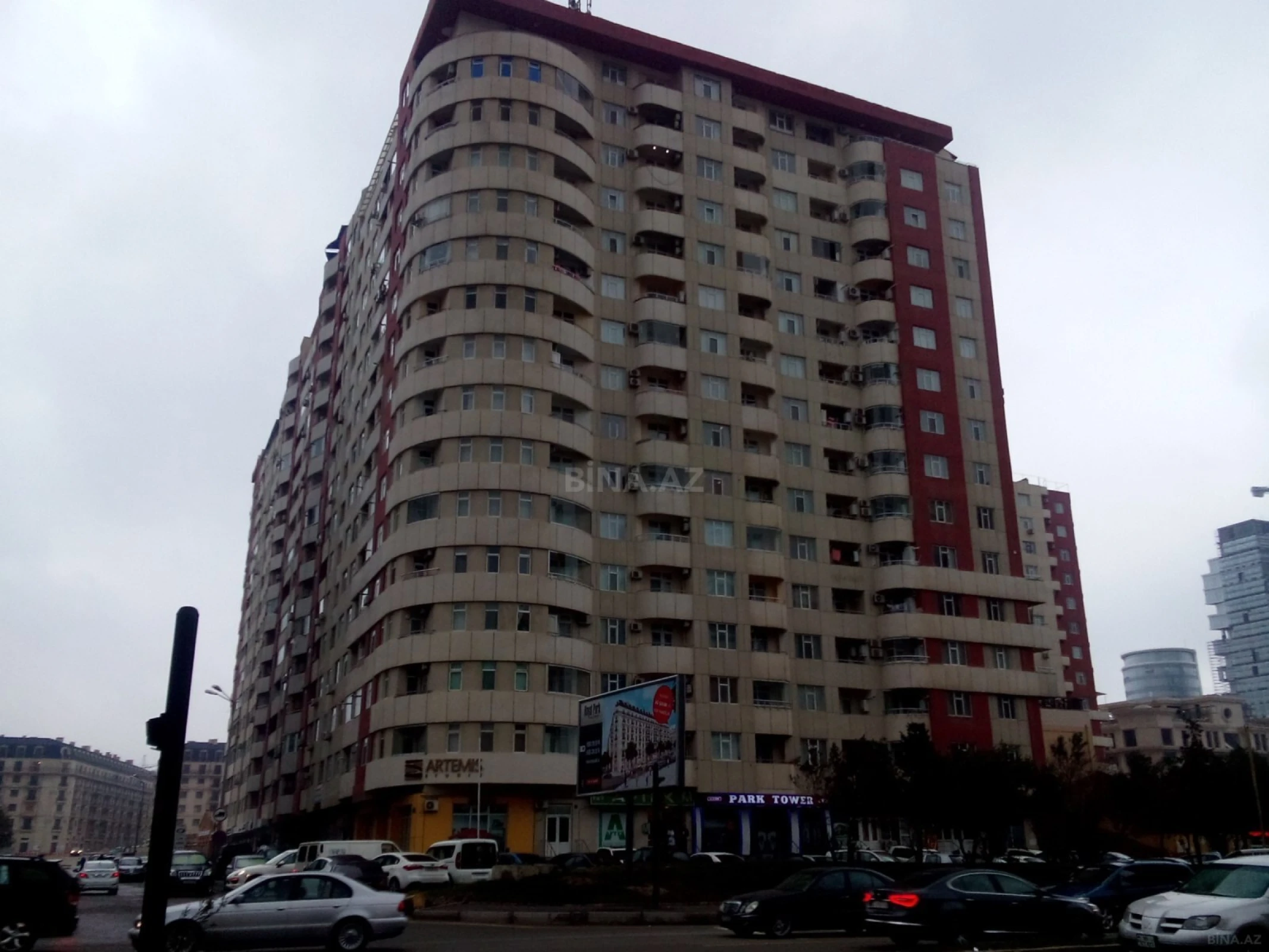 Satılır 2 otaqlı mənzil 80 m²
