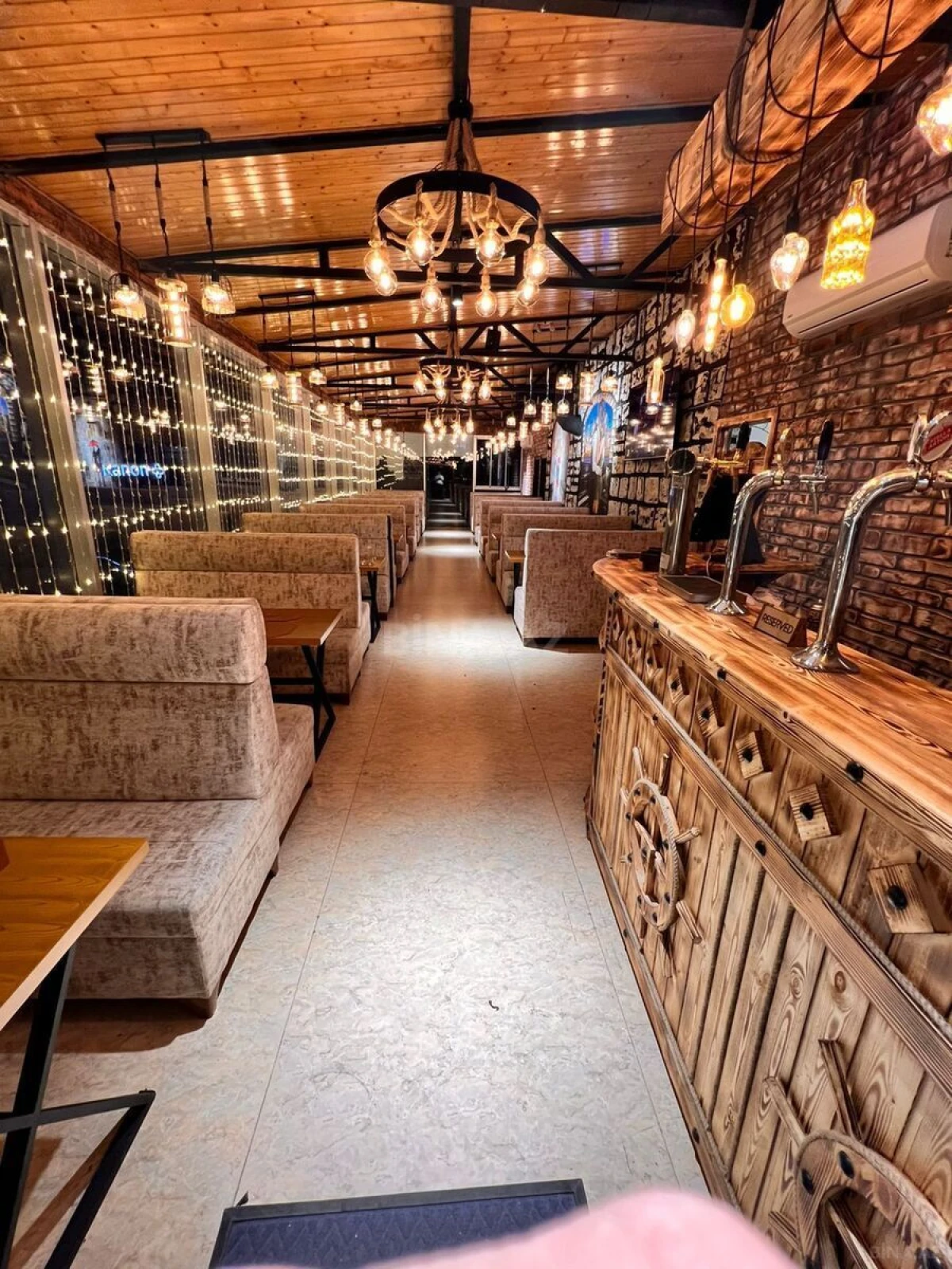 Satılır obyekt 158 m²