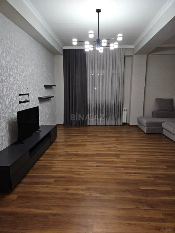 Satılır 2 otaqlı mənzil 90 m²