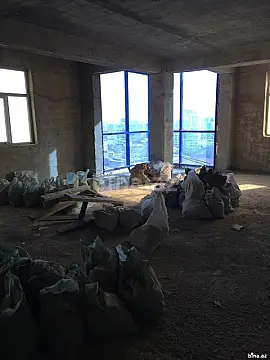 Satılır 5 otaqlı mənzil 340 m²