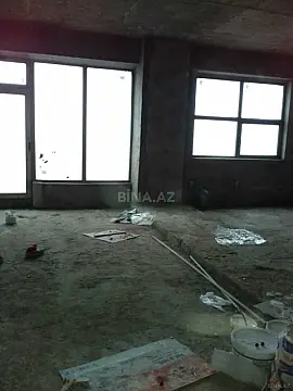 Satılır 5 otaqlı mənzil 340 m²