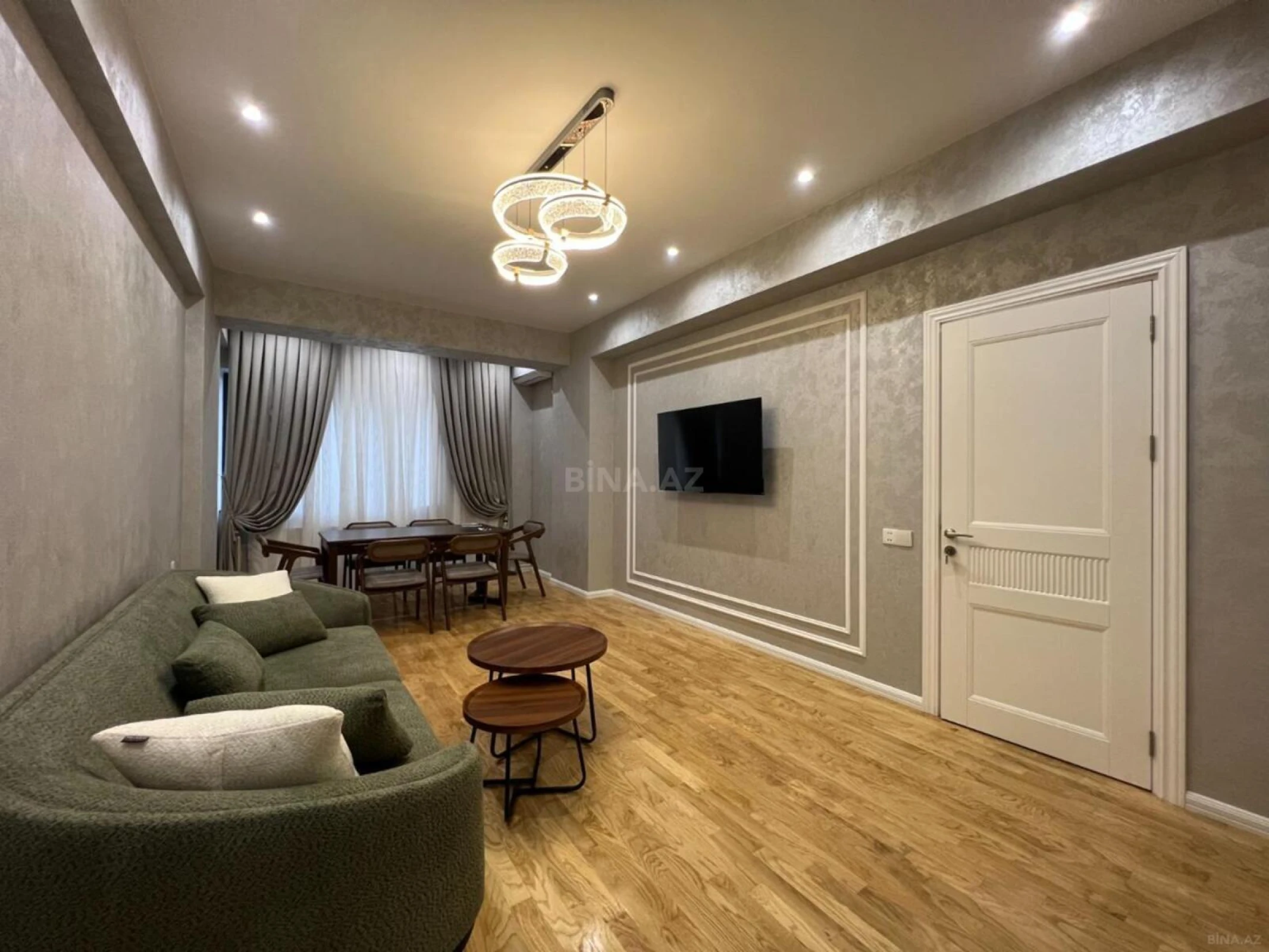 Kirayə verilir 2 otaqlı mənzil 70 m²