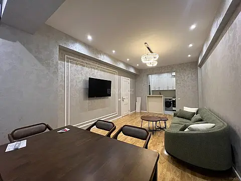 Kirayə verilir 2 otaqlı mənzil 70 m² — Bakı, Xətai 2 otaq 70.00 m²