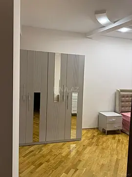 Kirayə verilir 2 otaqlı mənzil 80 m²