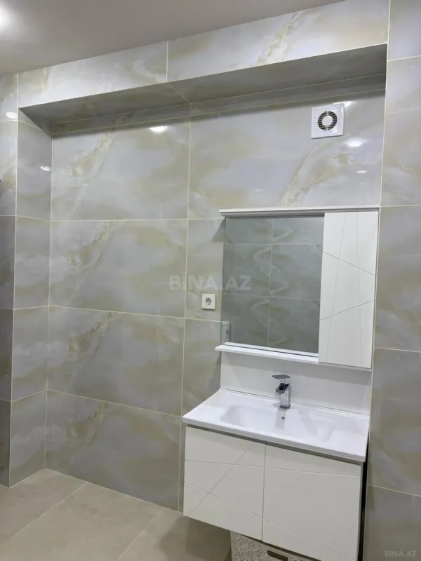 Kirayə verilir 2 otaqlı mənzil 80 m²