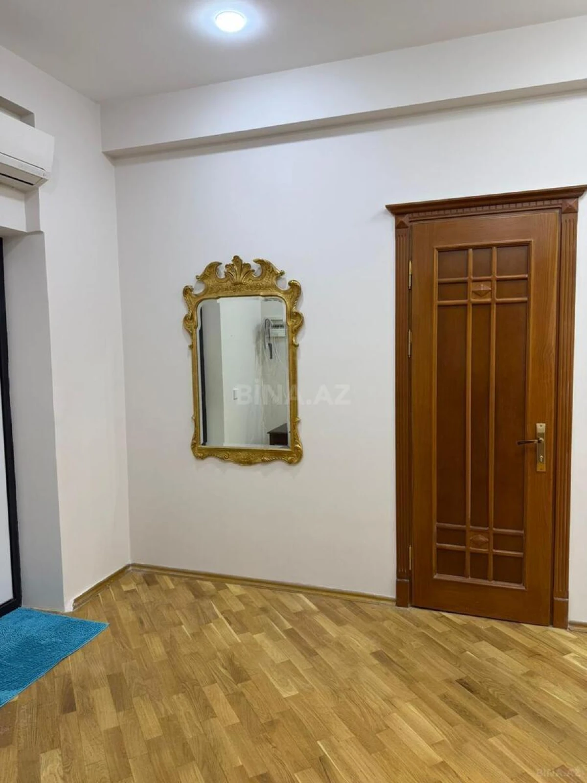 Kirayə verilir 2 otaqlı mənzil 80 m²