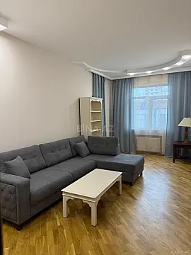 Kirayə verilir 2 otaqlı mənzil 80 m² — Bakı 2 otaq 80.00 m²