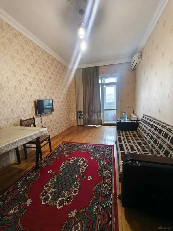 Satılır 2 otaqlı mənzil 58 m²