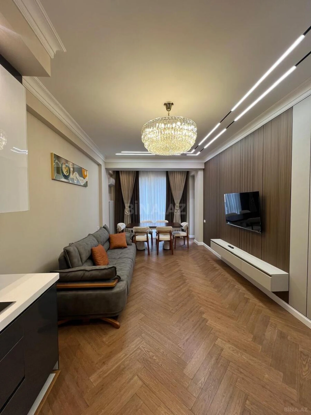 Kirayə verilir 2 otaqlı mənzil 80 m²