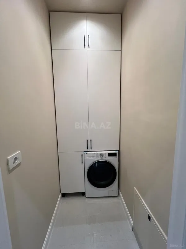 Kirayə verilir 2 otaqlı mənzil 80 m²