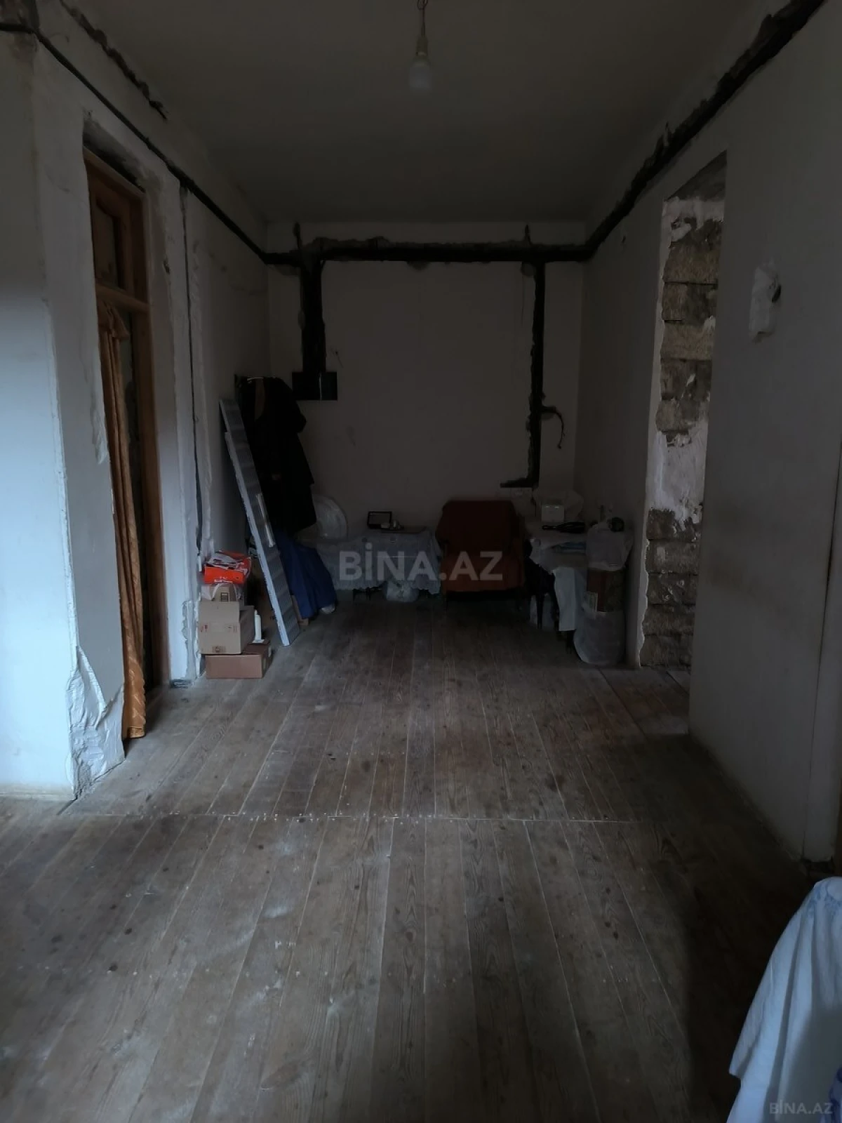Satılır 8 otaqlı həyət evi 300 m²