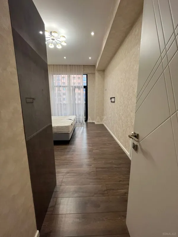 Kirayə verilir 2 otaqlı mənzil 92 m²