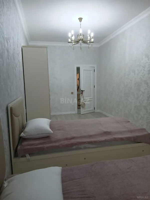 Kirayə verilir 3 otaqlı mənzil 140 m²