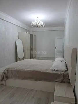 Kirayə verilir 3 otaqlı mənzil 140 m²