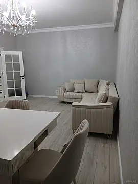 Kirayə verilir 3 otaqlı mənzil 140 m²