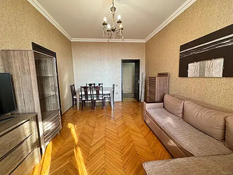 Satılır 3 otaqlı mənzil 80 m²