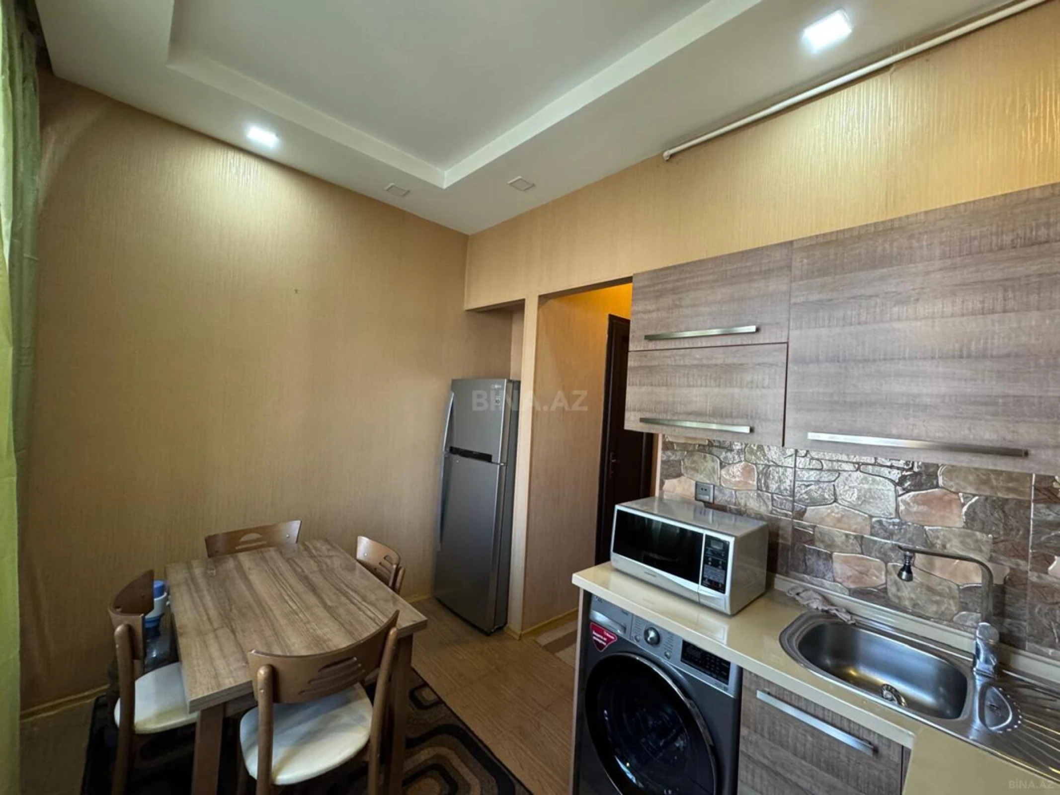 Satılır 3 otaqlı mənzil 80 m²