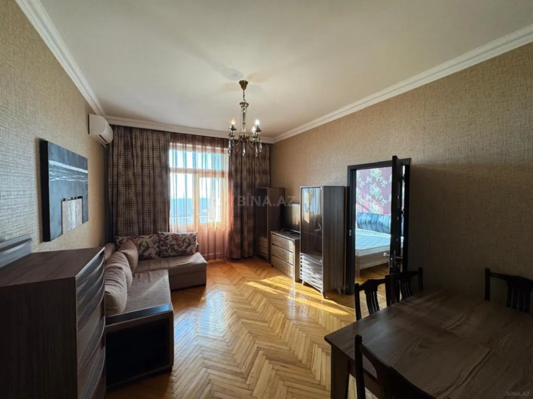 Satılır 3 otaqlı mənzil 80 m²