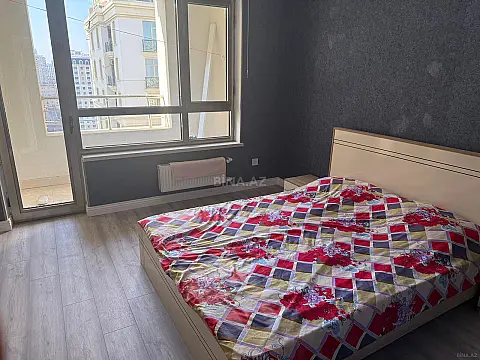 Kirayə verilir 2 otaqlı mənzil 72 m²