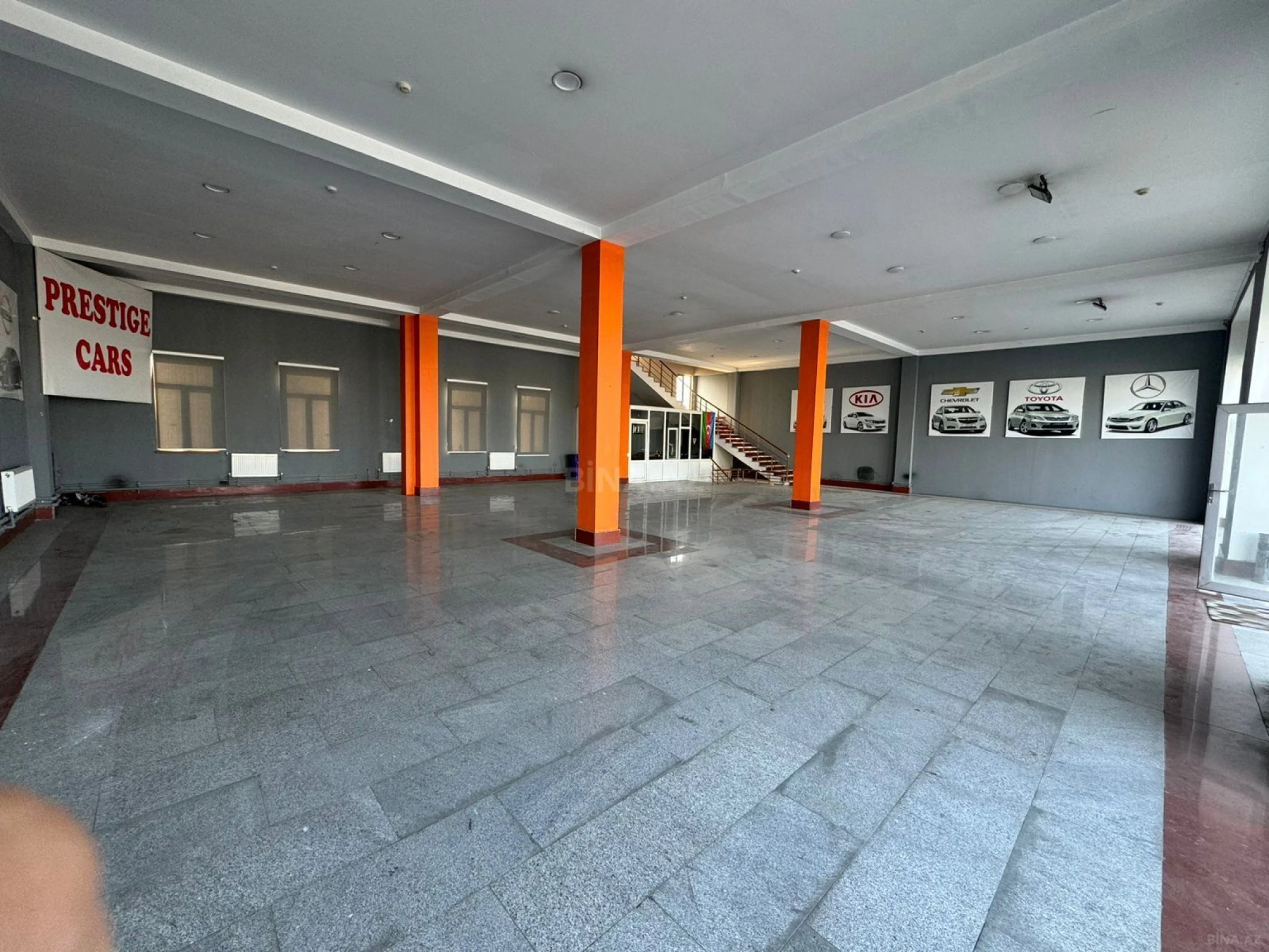 Satılır obyekt 1000 m²