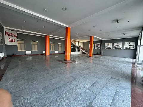 Satılır obyekt 1000 m²